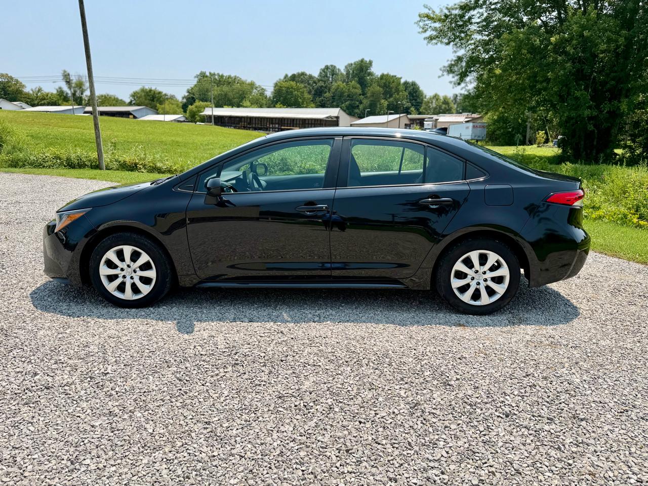 Toyota Corolla LE 2022