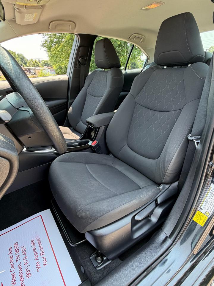 Toyota Corolla LE 2022