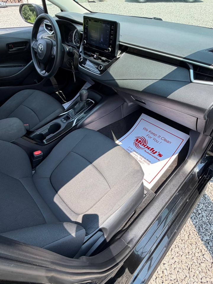 Toyota Corolla LE 2022