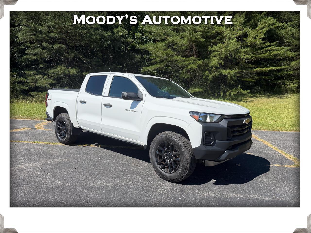 2023 Chevrolet Colorado Work Truck Crew Cab 4WD