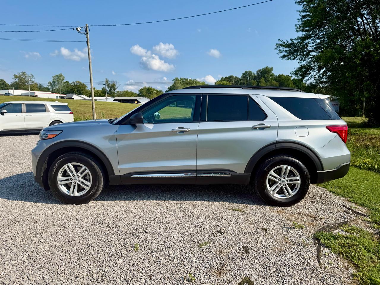 Ford Explorer XLT AWD 2023