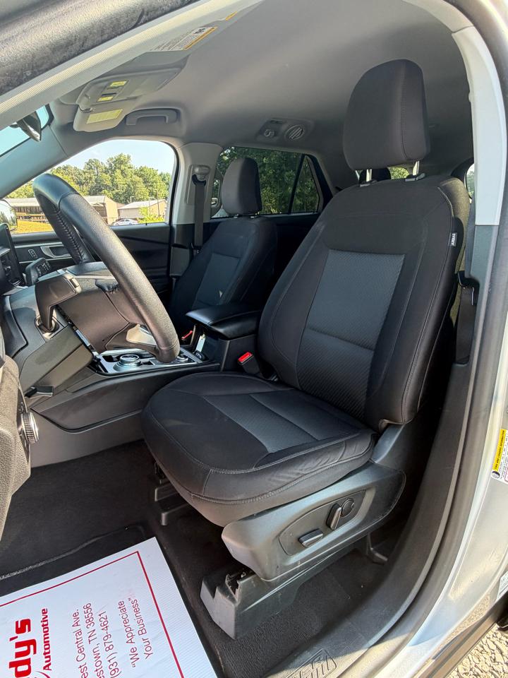 Ford Explorer XLT AWD 2023