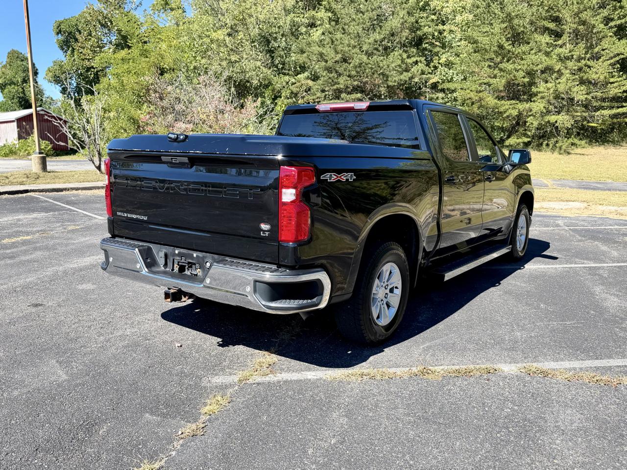 Chevrolet Silverado 1500 LT Crew Cab 4WD 2021