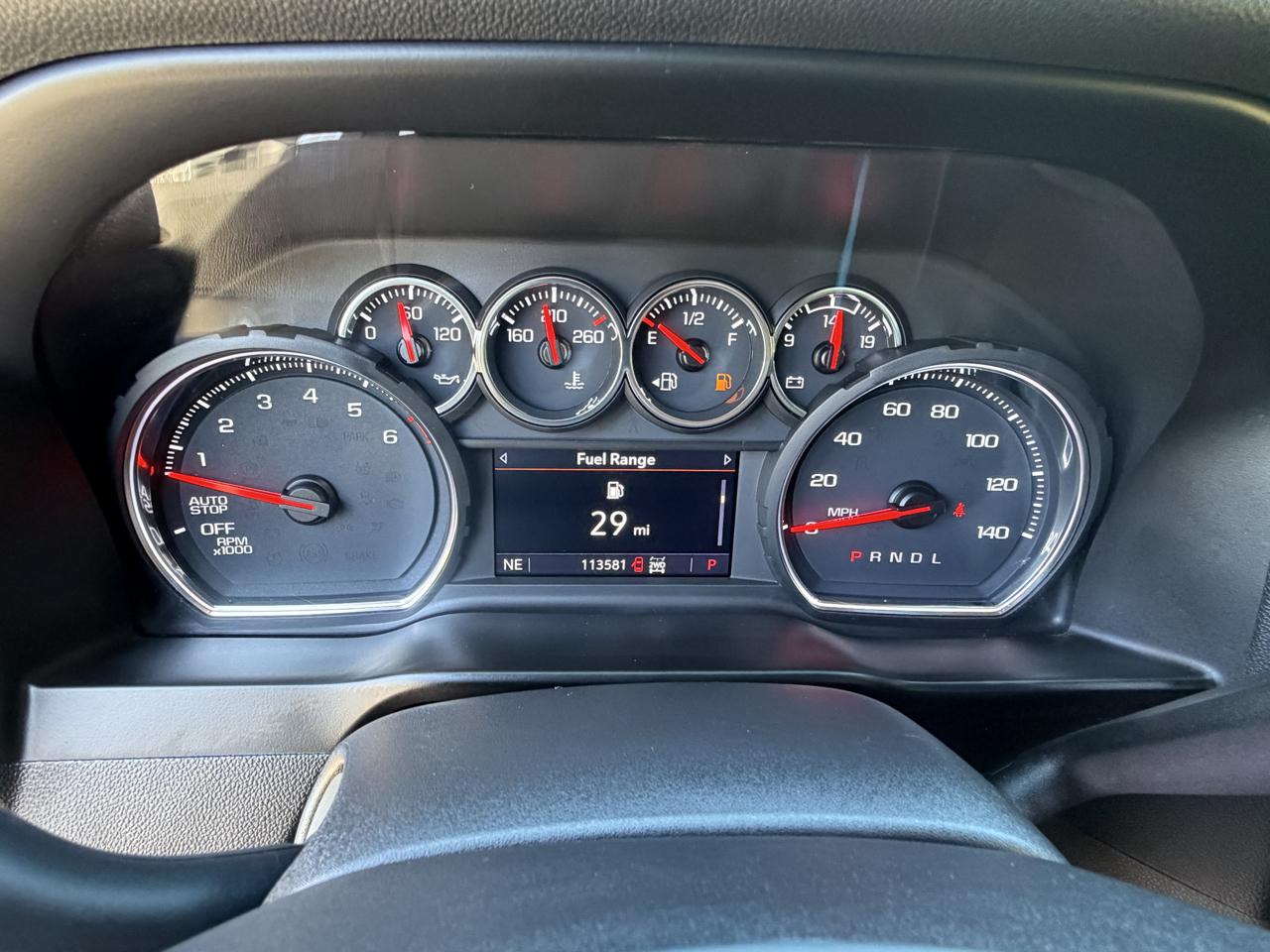 Chevrolet Silverado 1500 LT Crew Cab 4WD 2021