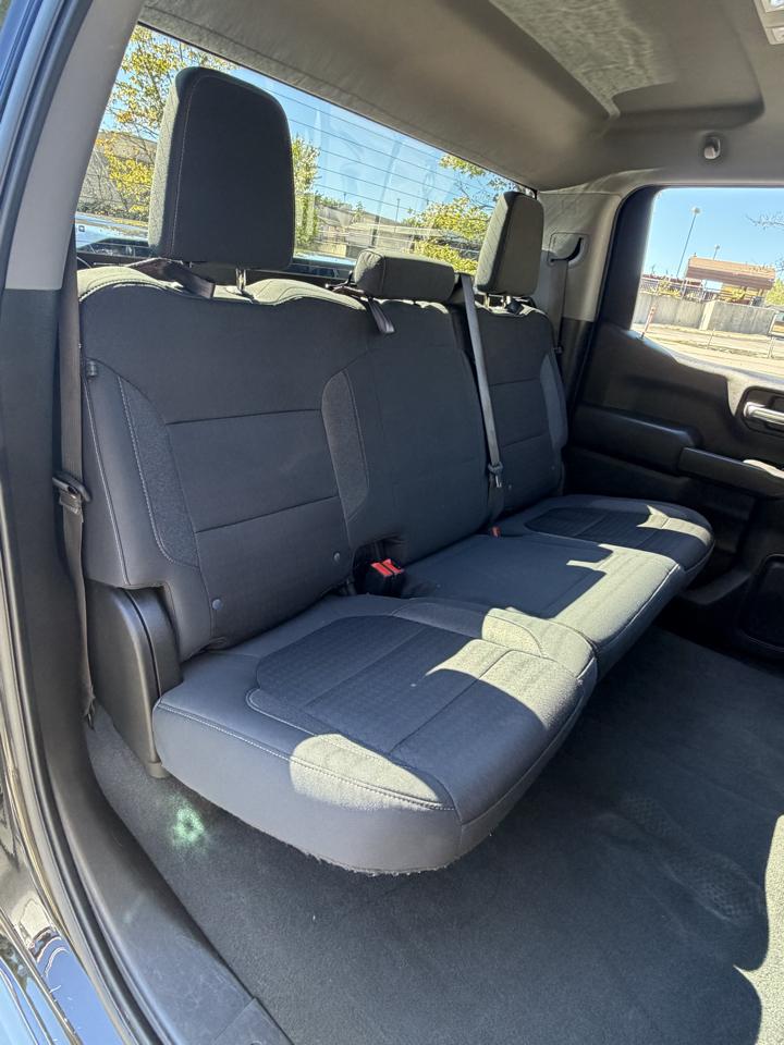Chevrolet Silverado 1500 LT Crew Cab 4WD 2021