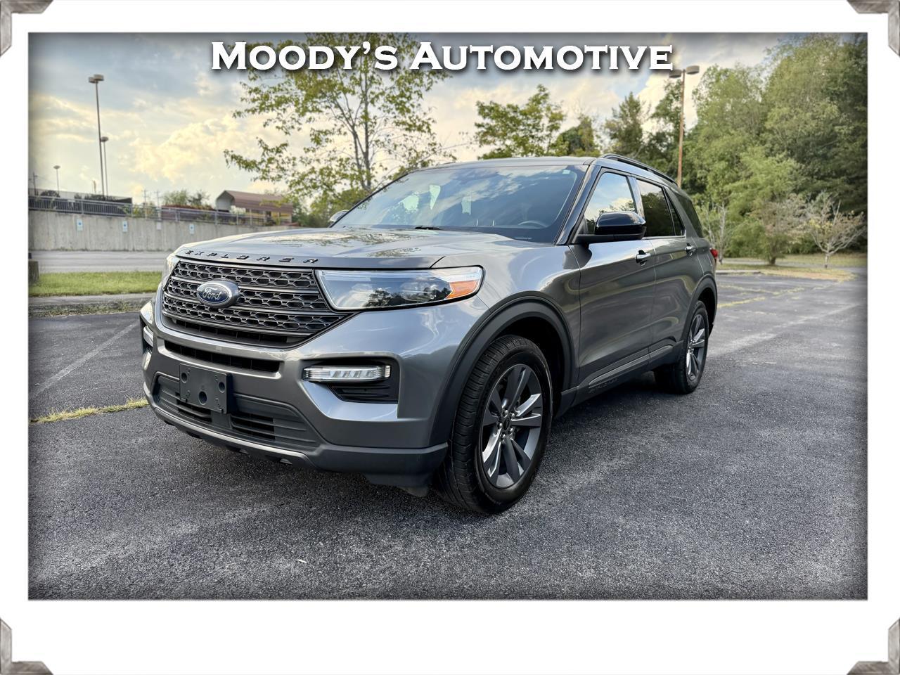 2023 Ford Explorer XLT AWD