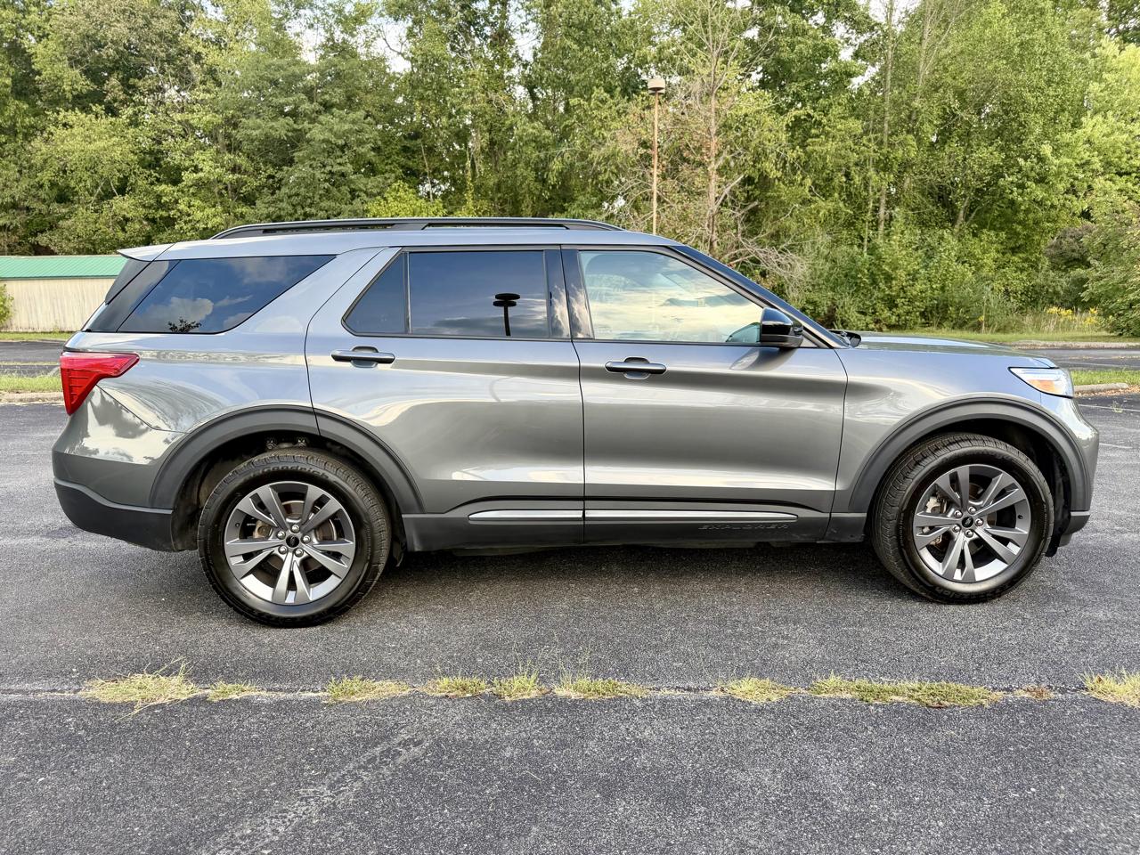 Ford Explorer XLT AWD 2023