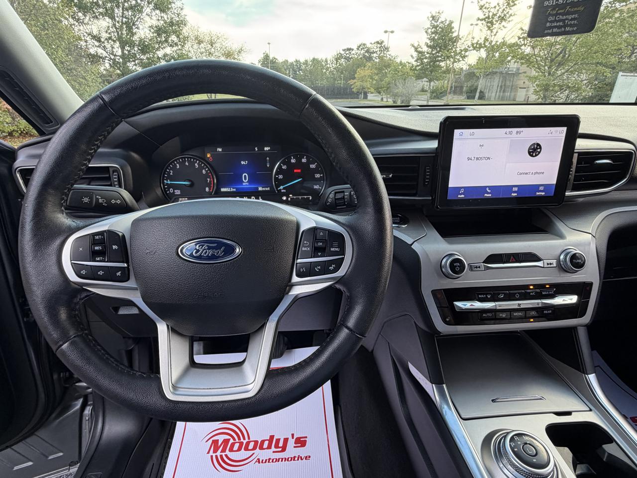 Ford Explorer XLT AWD 2023