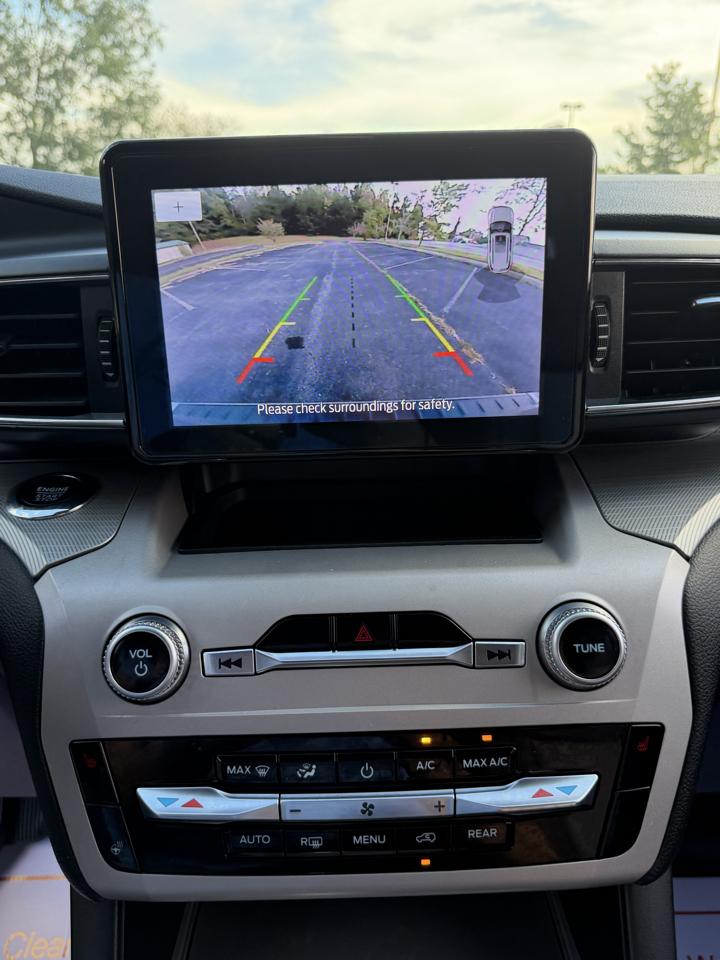 Ford Explorer XLT AWD 2023