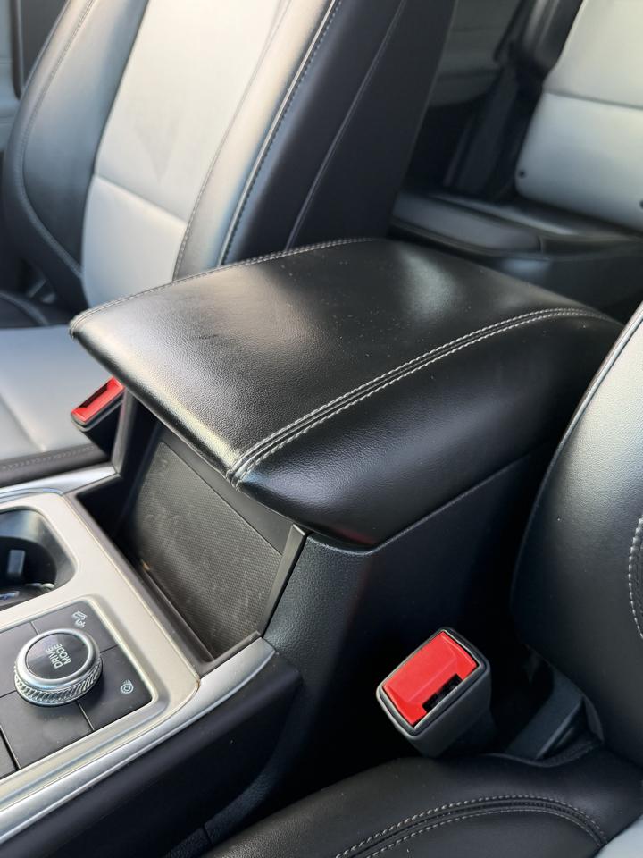 Ford Explorer XLT AWD 2023