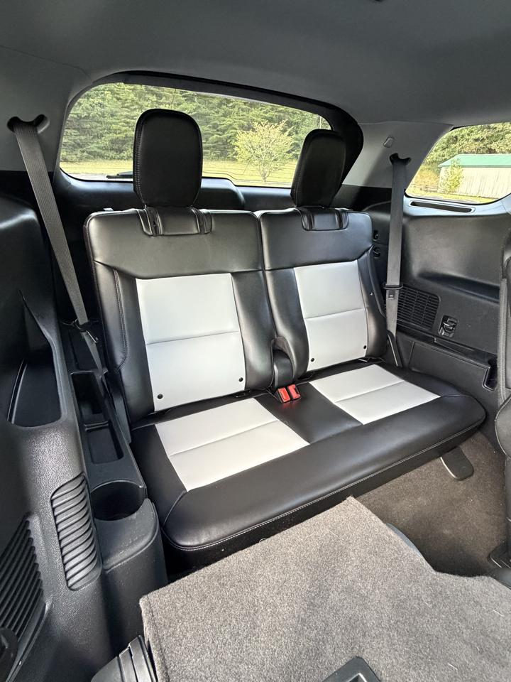 Ford Explorer XLT AWD 2023