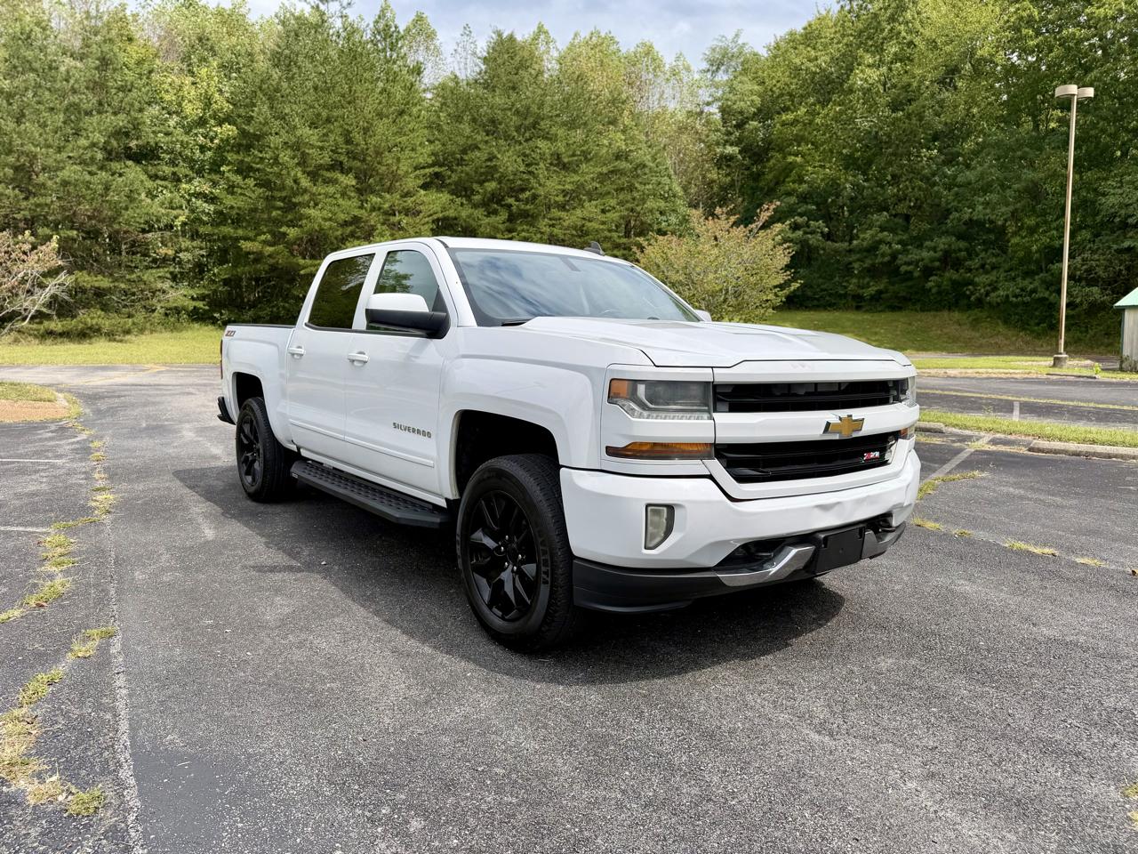 Chevrolet Silverado 1500 LT Crew Cab 4WD 2017