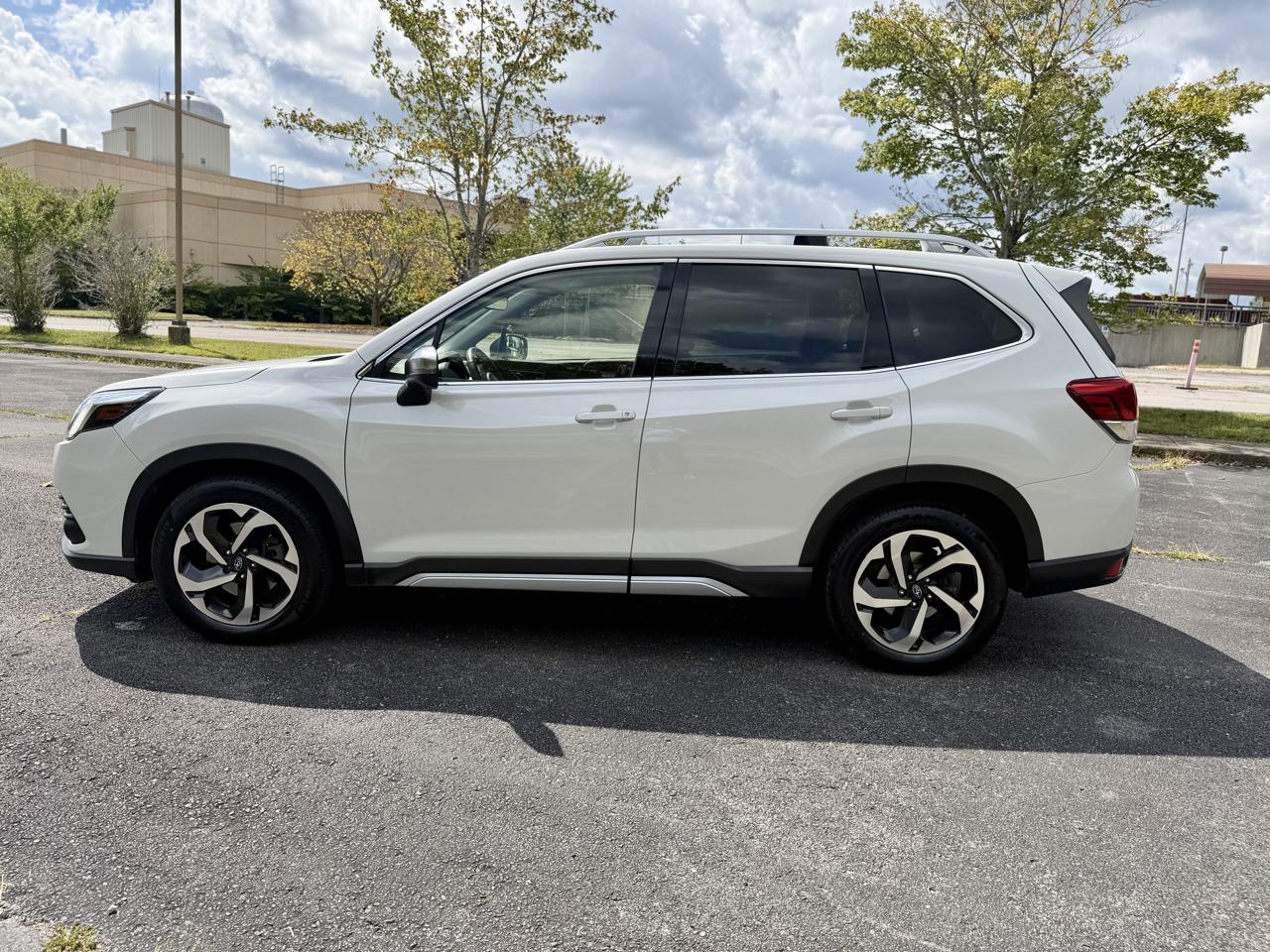 Subaru Forester Touring 2023