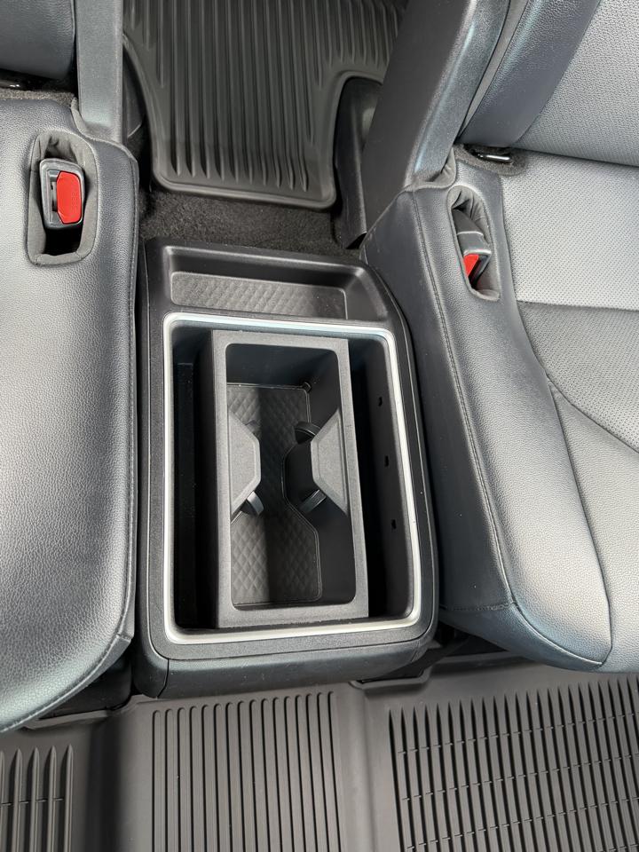 Toyota Grand Highlander LE AWD 2025