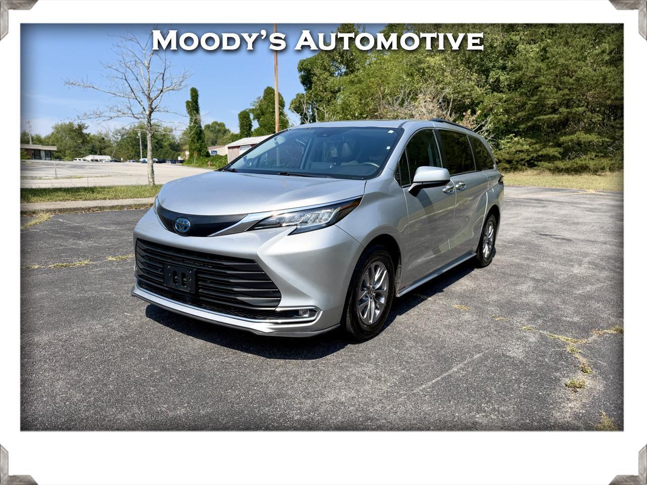 2022 Toyota Sienna XLE 7-Passenger