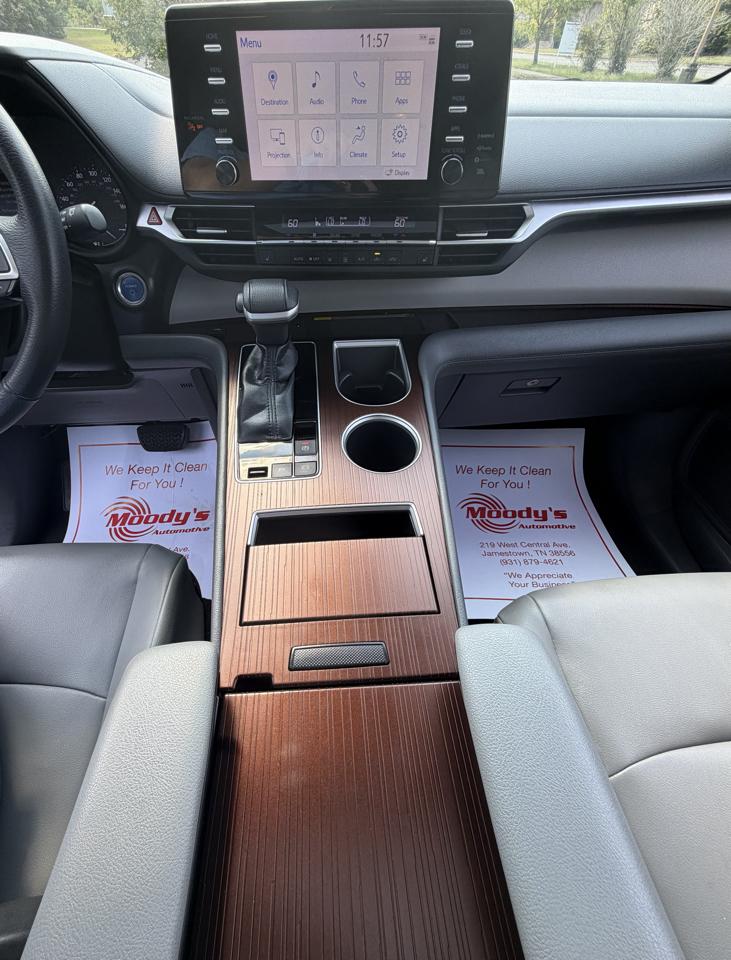 Toyota Sienna XLE 7-Passenger 2022
