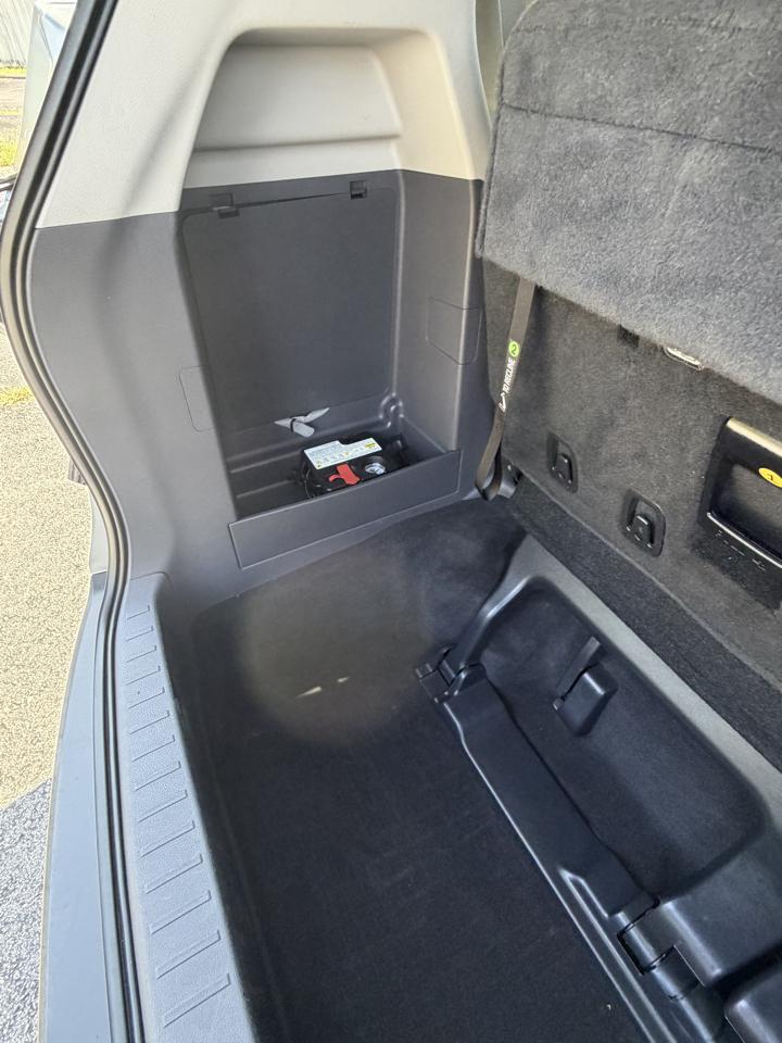 Toyota Sienna XLE 7-Passenger 2022