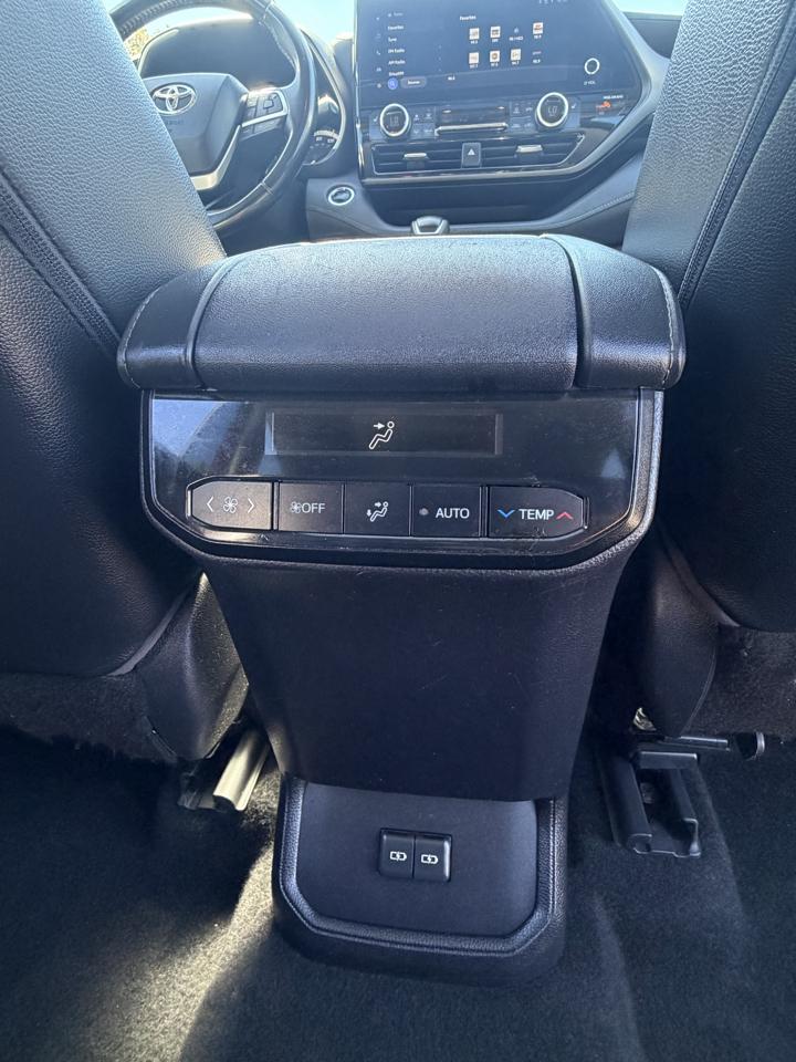 Toyota Highlander Others 2023
