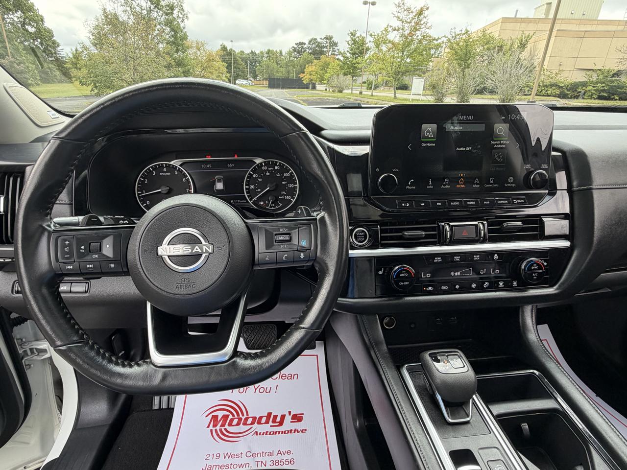Nissan Pathfinder SL 2024
