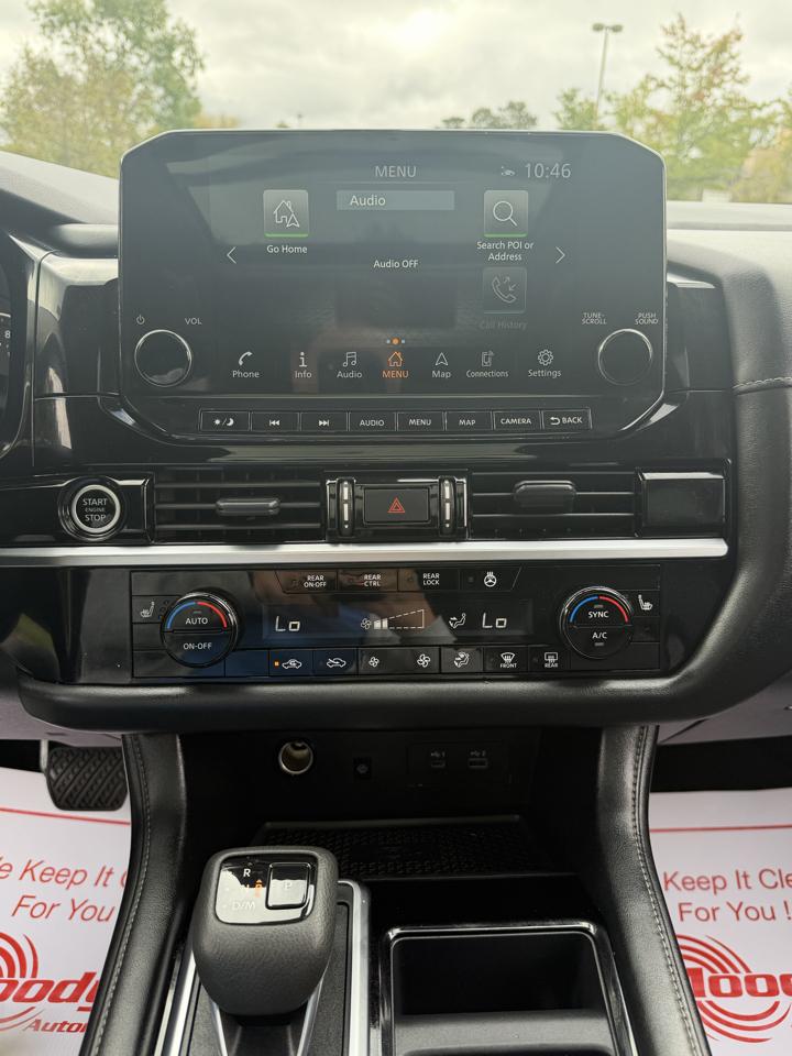 Nissan Pathfinder SL 2024
