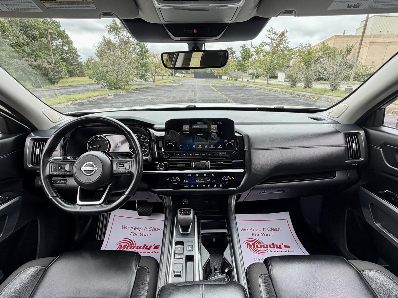 Nissan Pathfinder SL 2024