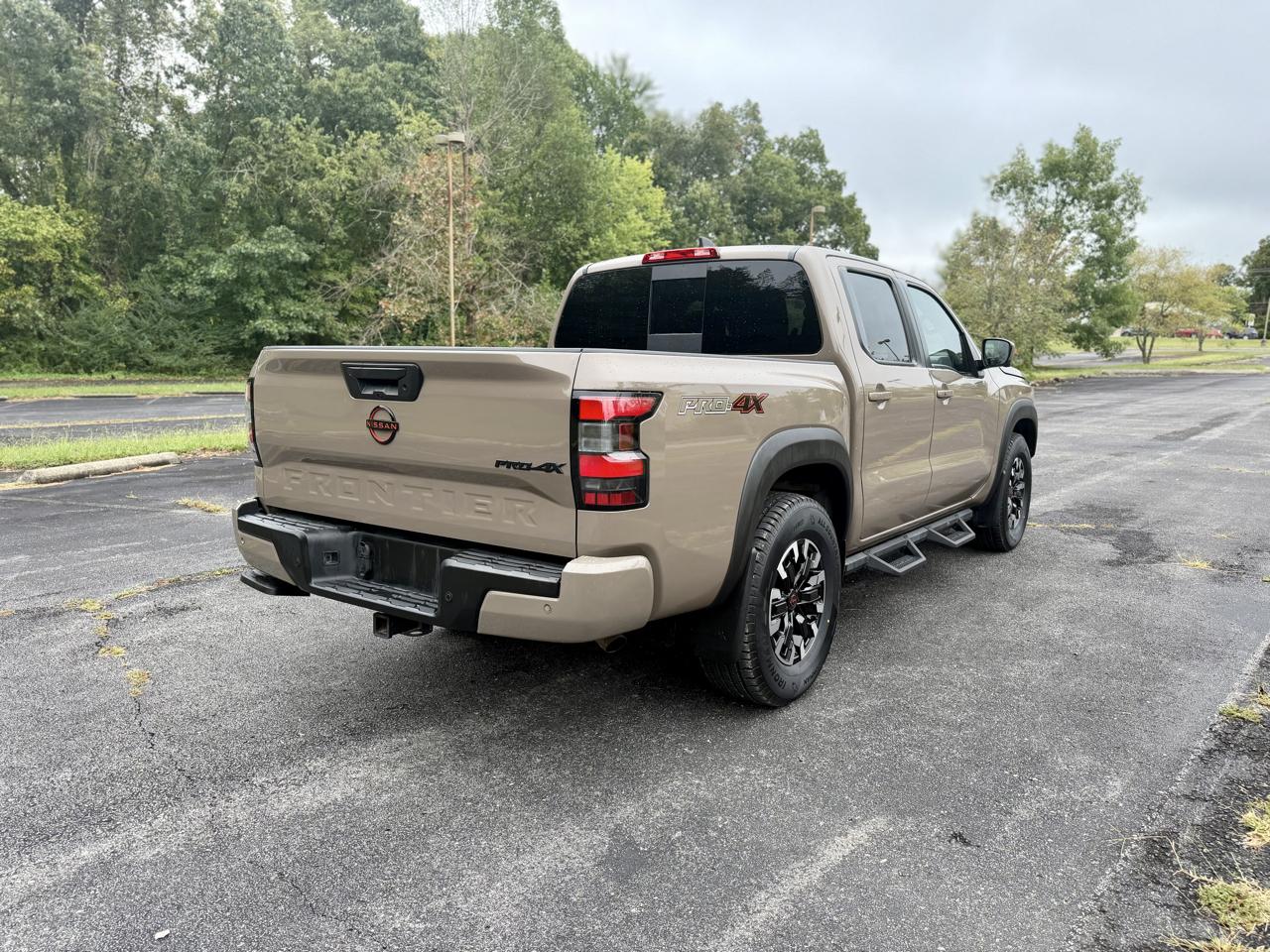 Nissan Frontier S Crew Cab 4WD 2023