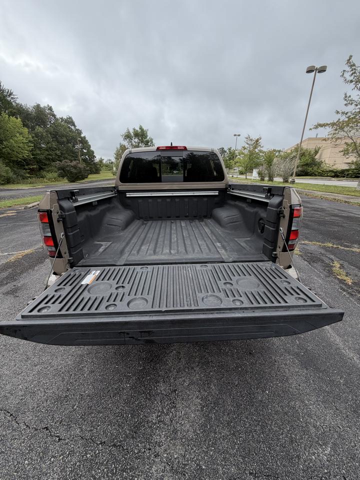 Nissan Frontier S Crew Cab 4WD 2023