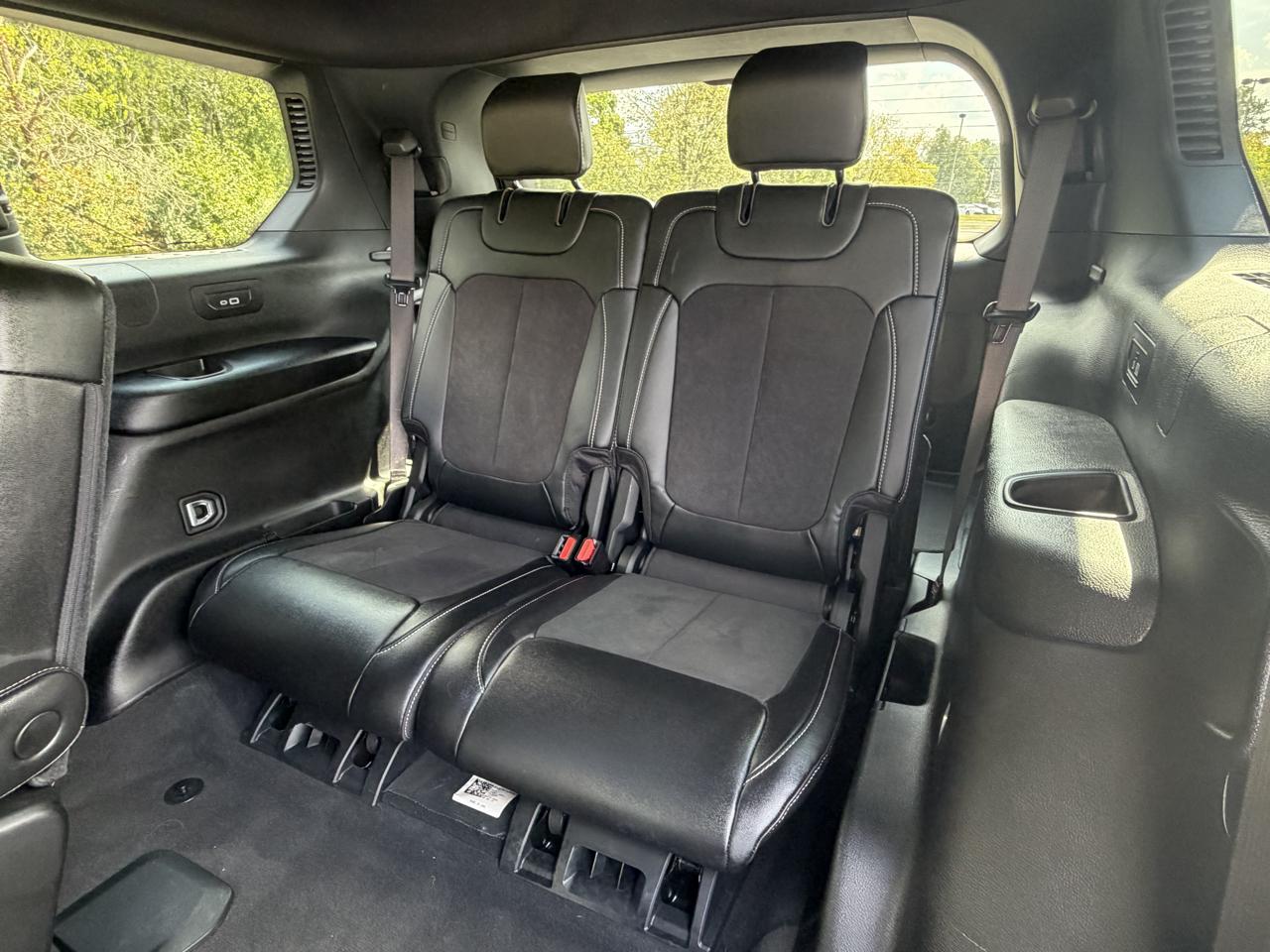 Jeep Grand Cherokee L Laredo 4WD 2025