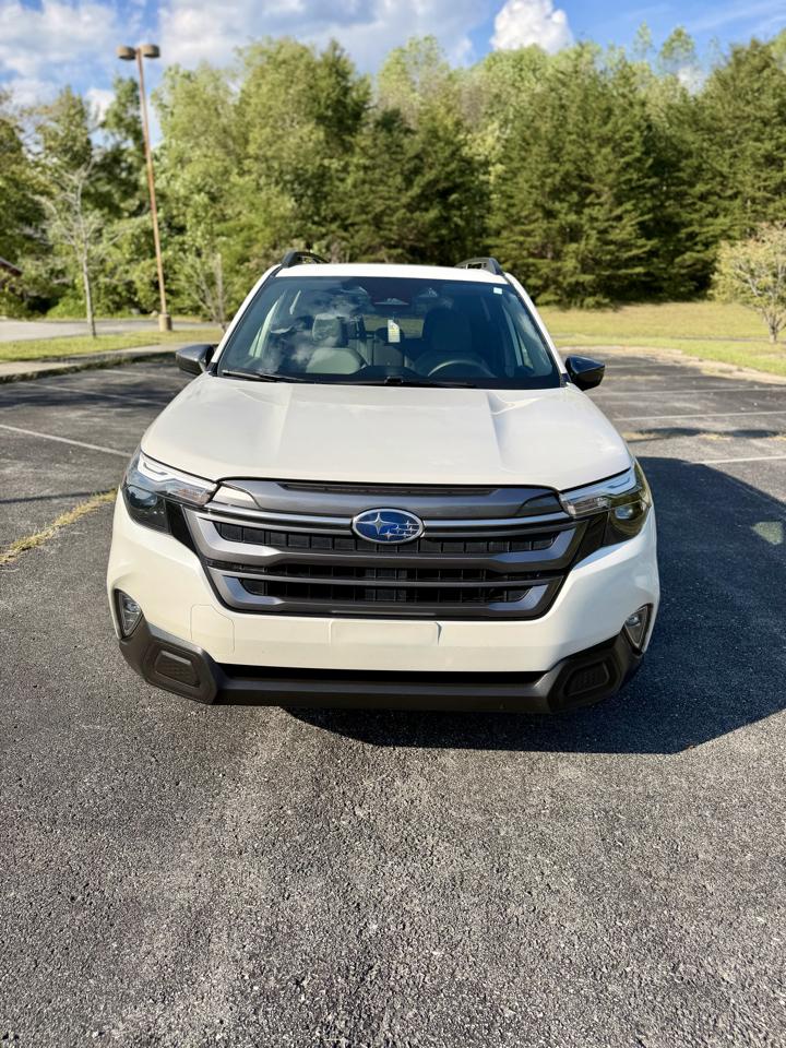 Subaru Forester Premium 2025