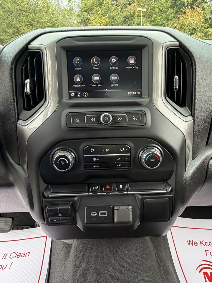 Chevrolet Silverado 2500HD Custom Crew Cab Long Box 4WD 2023