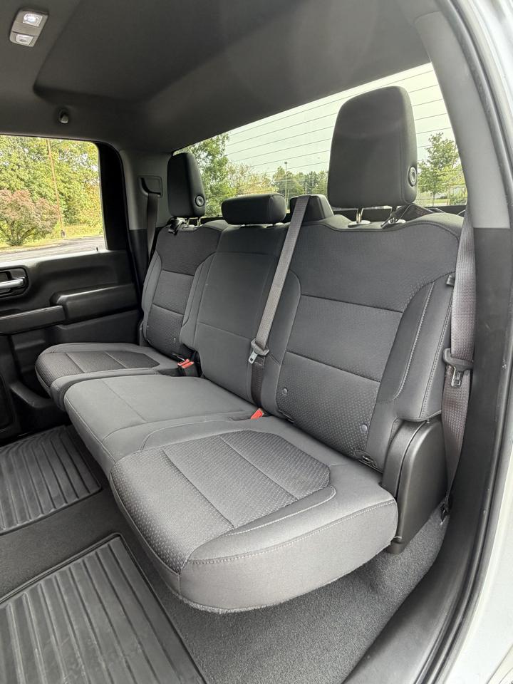 Chevrolet Silverado 2500HD Custom Crew Cab Long Box 4WD 2023