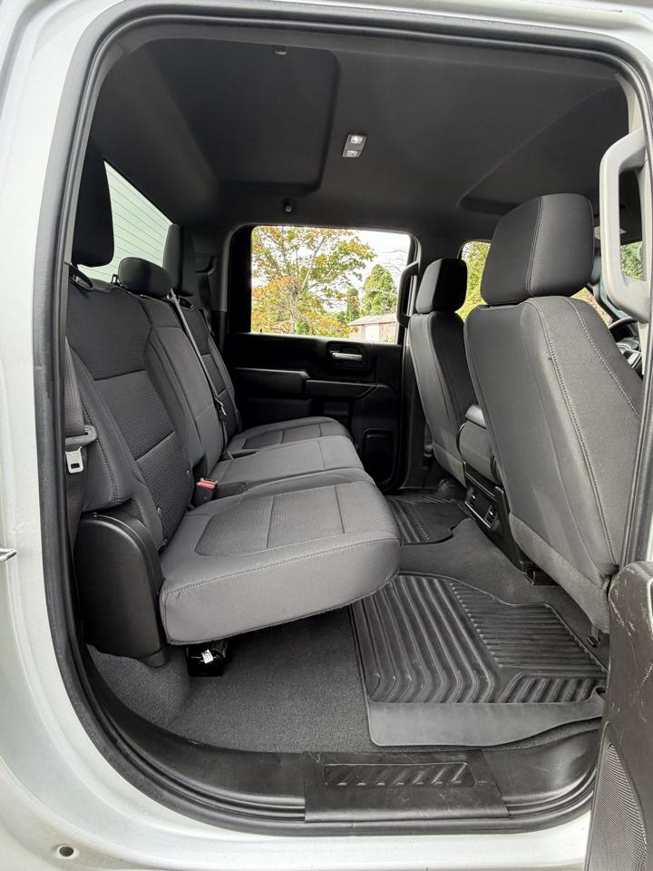 Chevrolet Silverado 2500HD Custom Crew Cab Long Box 4WD 2023