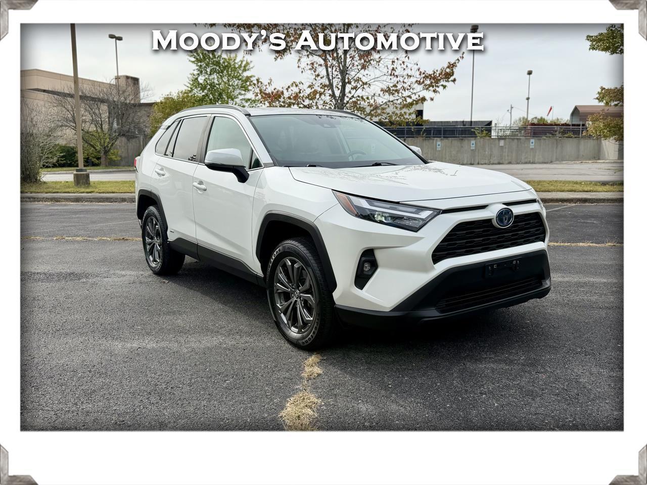2022 Toyota RAV4 Hybrid XLE Premium