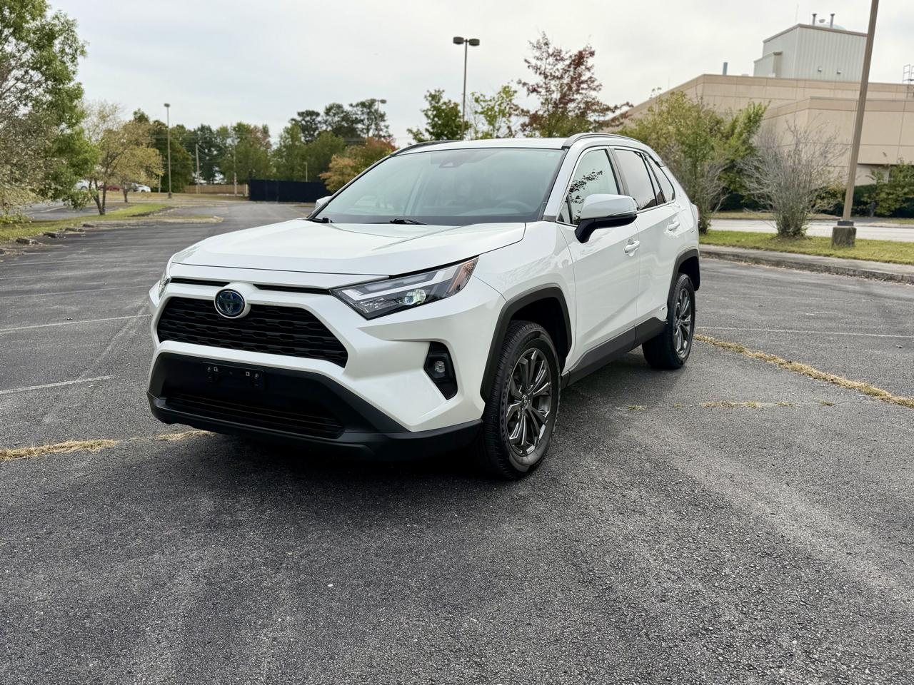 Toyota RAV4 Hybrid XLE Premium 2022