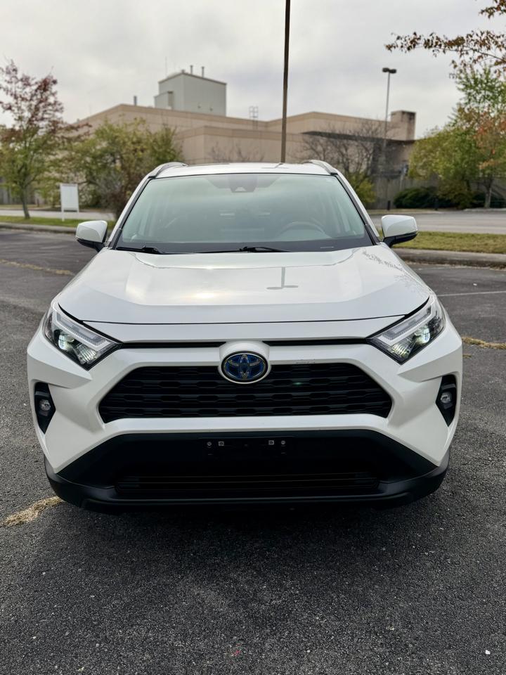 Toyota RAV4 Hybrid XLE Premium 2022