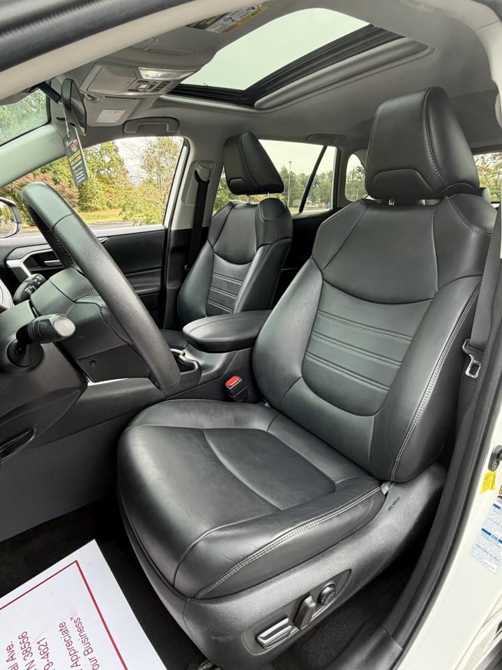 Toyota RAV4 Hybrid XLE Premium 2022