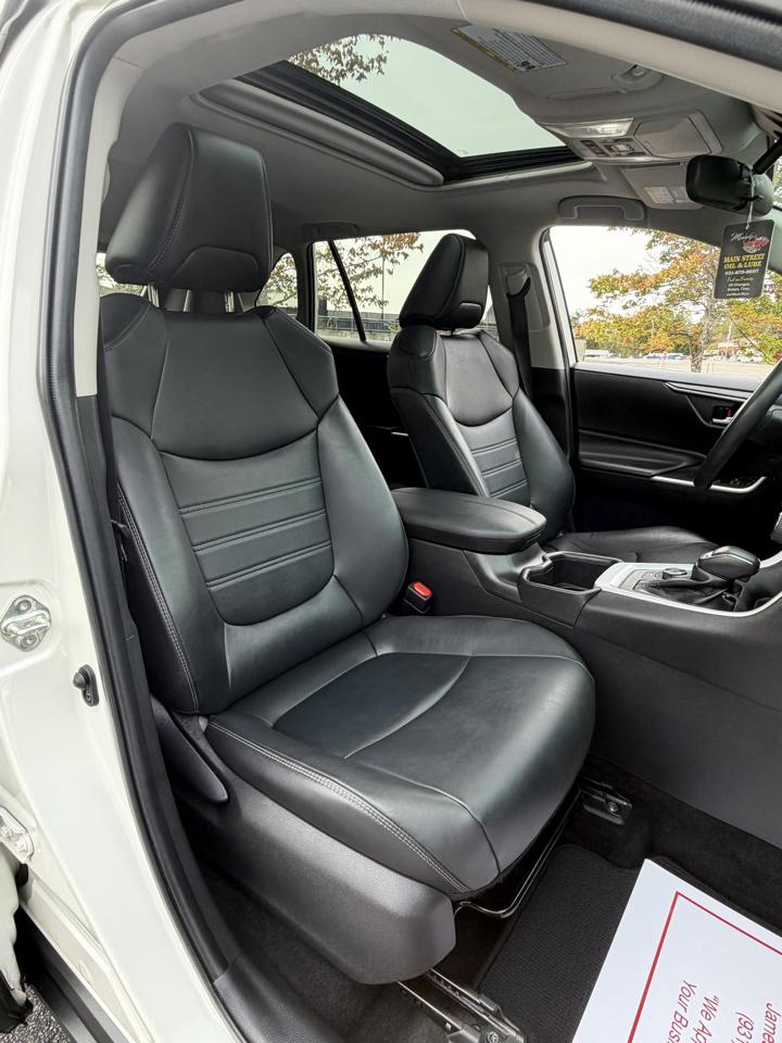 Toyota RAV4 Hybrid XLE Premium 2022