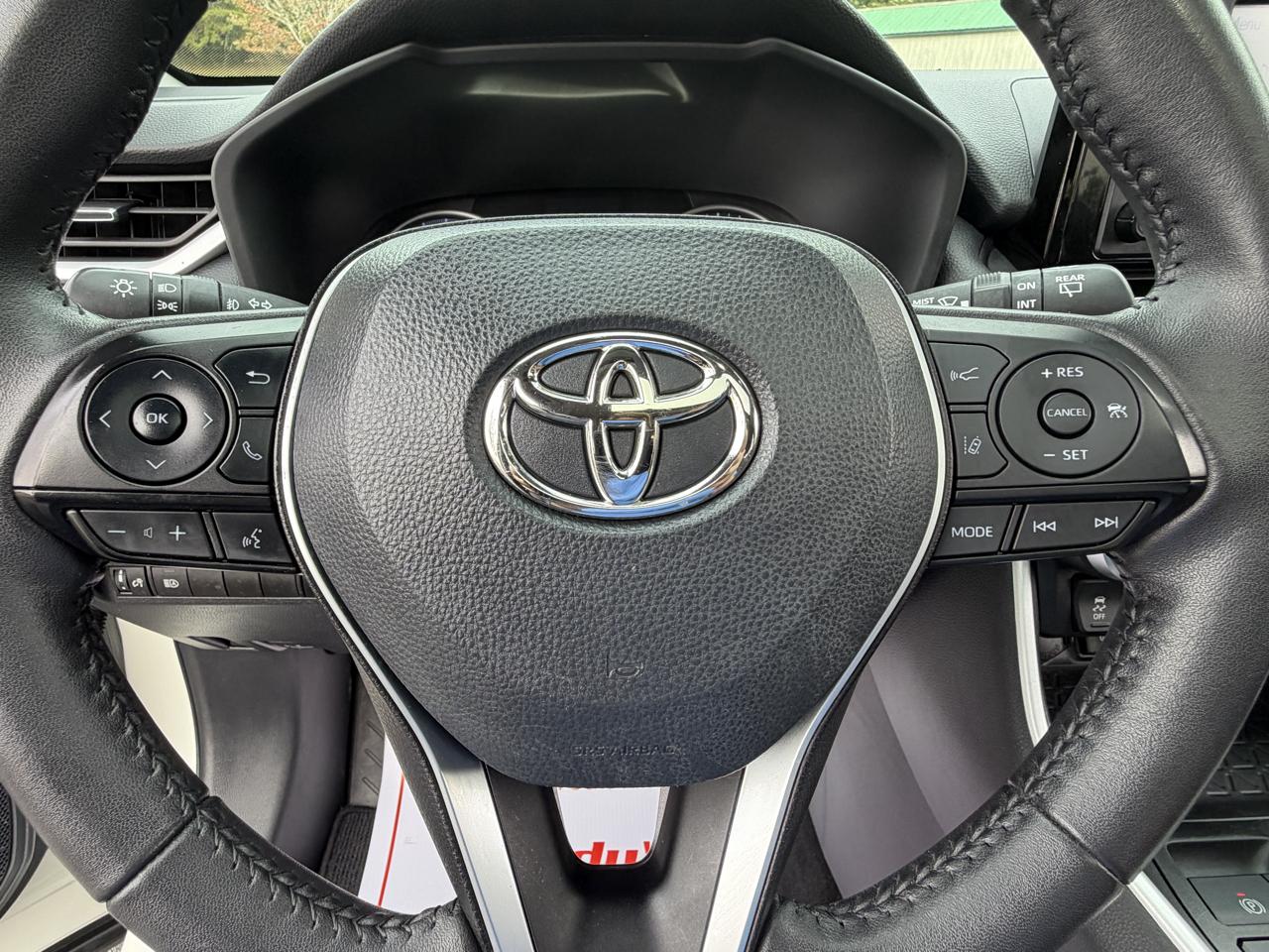 Toyota RAV4 Hybrid XLE Premium 2022