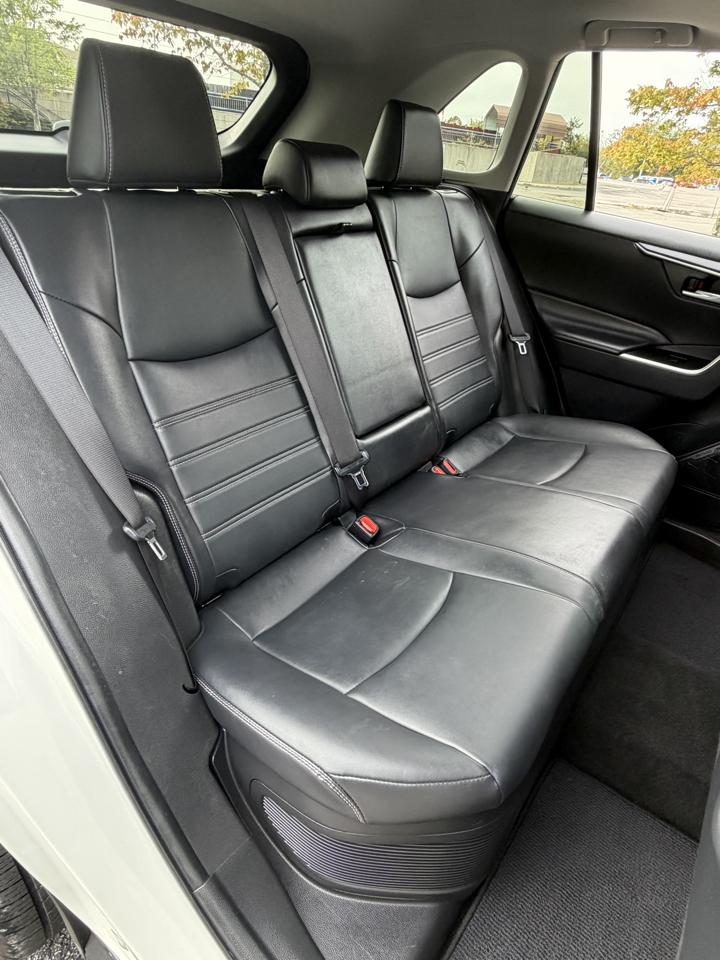 Toyota RAV4 Hybrid XLE Premium 2022