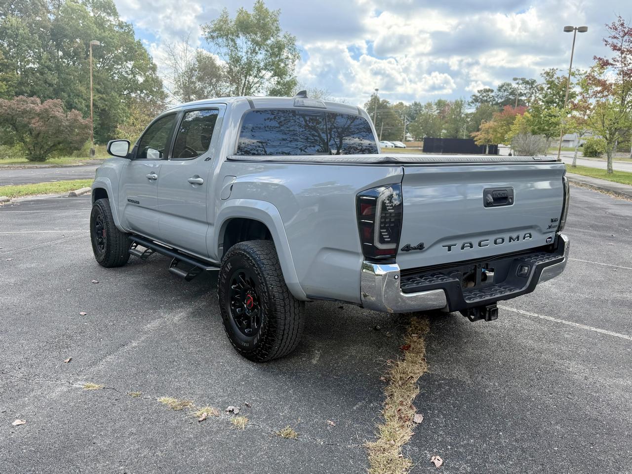 Toyota Tacoma 4WD Access Cab V6 AT SR5 (Natl) 2021