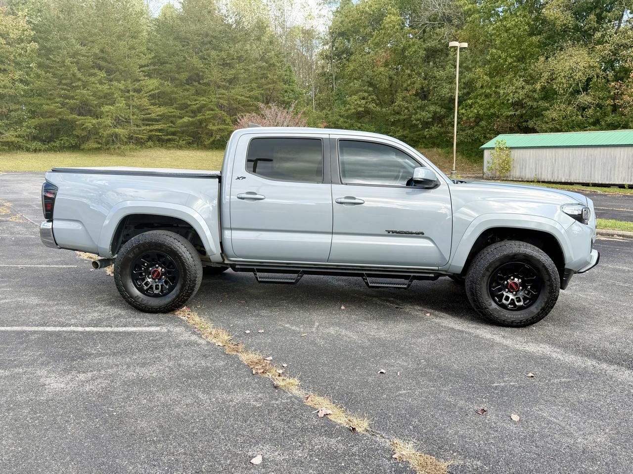 Toyota Tacoma 4WD Access Cab V6 AT SR5 (Natl) 2021