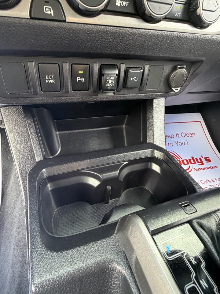 Toyota Tacoma 4WD Access Cab V6 AT SR5 (Natl) 2021