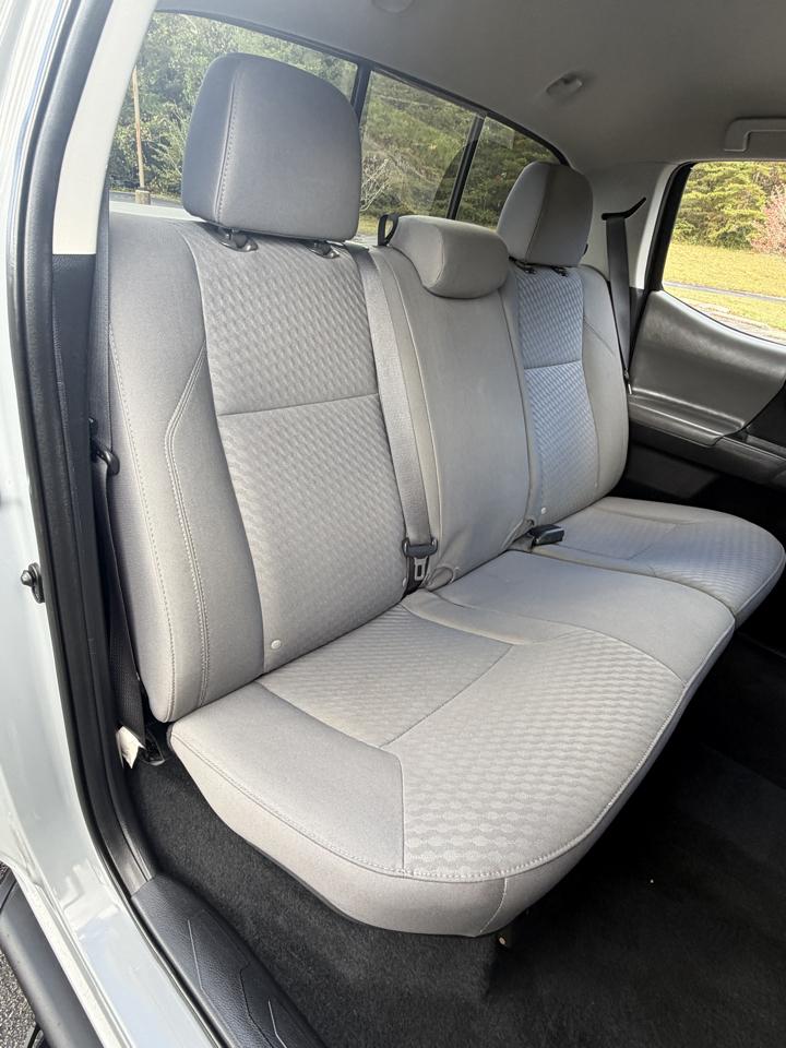 Toyota Tacoma 4WD Access Cab V6 AT SR5 (Natl) 2021