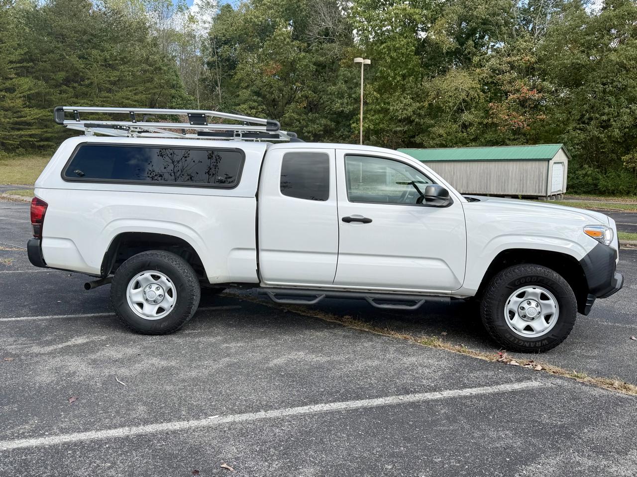 Toyota Tacoma SR5 Access Cab I4 6AT 2WD 2021