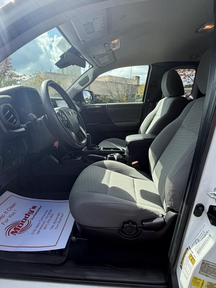 Toyota Tacoma SR5 Access Cab I4 6AT 2WD 2021