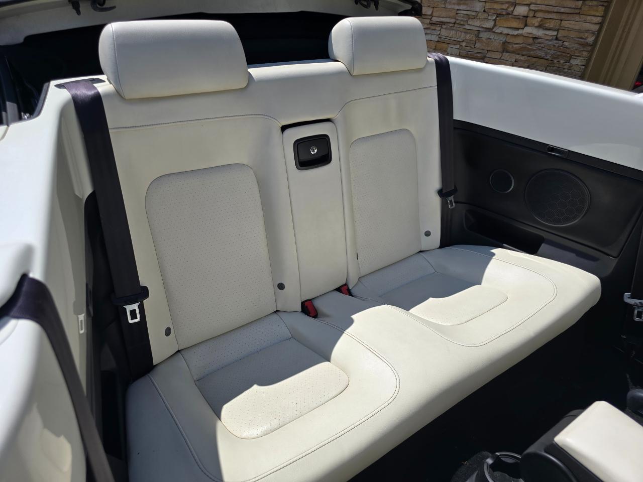 Volkswagen New Beetle  2007