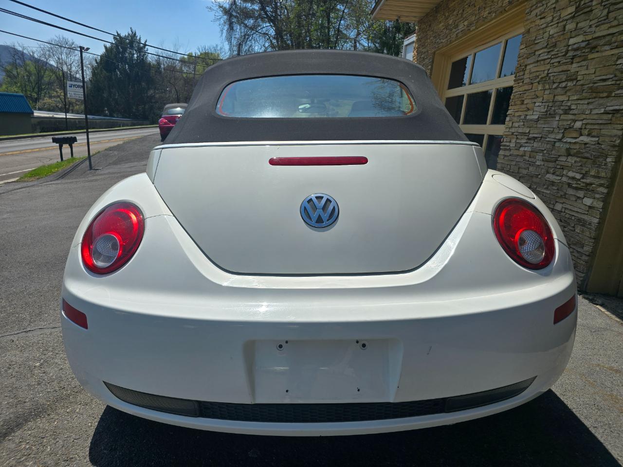 Volkswagen New Beetle  2007
