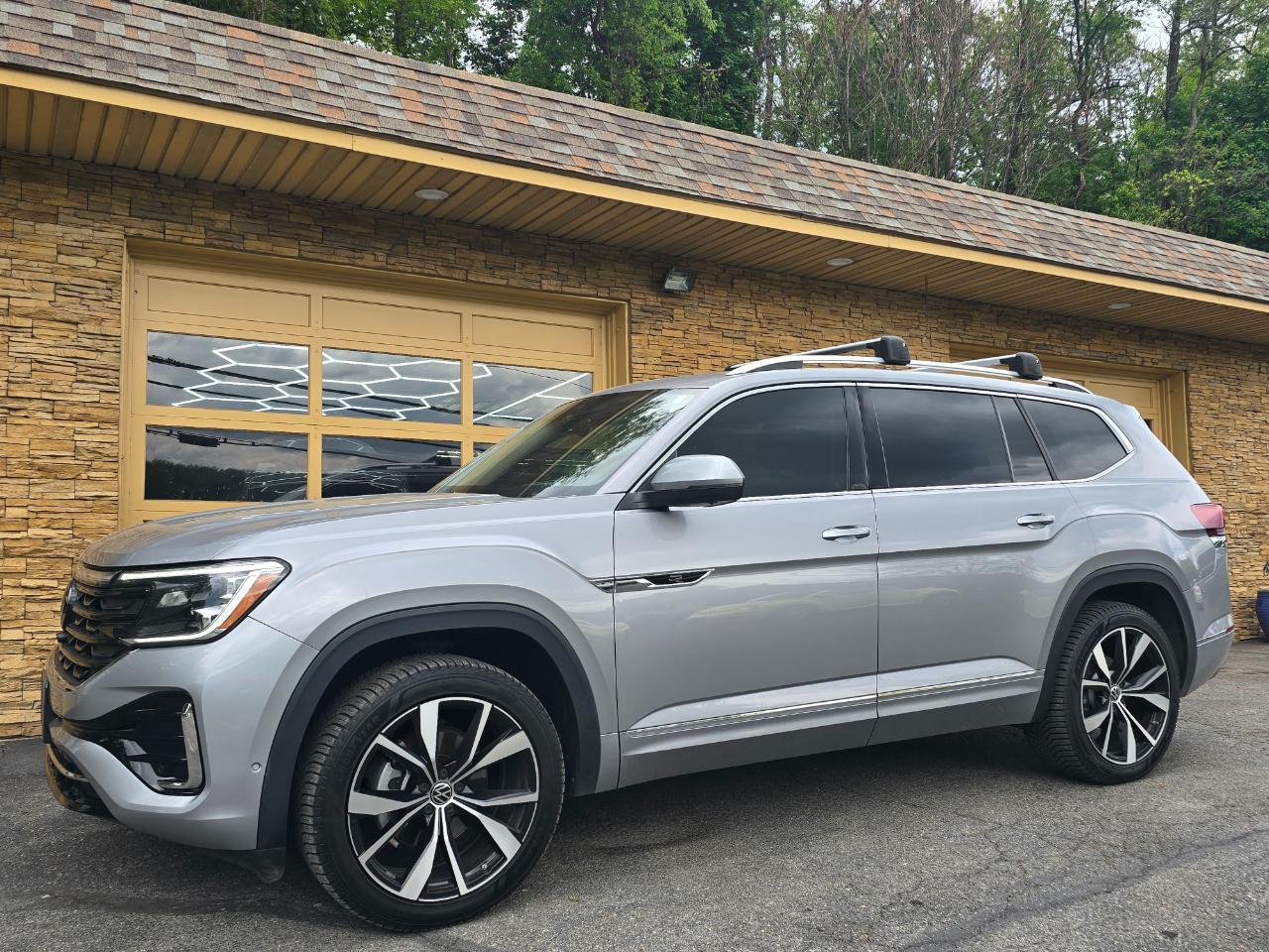 Volkswagen Atlas SEL Premium R-Line 4MOTION 2024