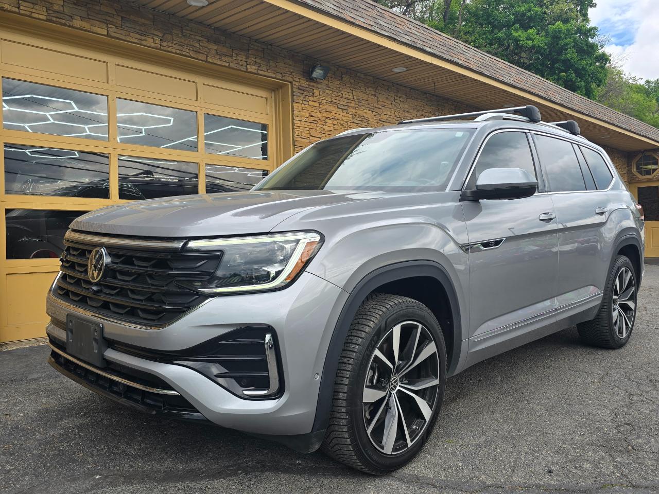 Volkswagen Atlas SEL Premium R-Line 4MOTION 2024