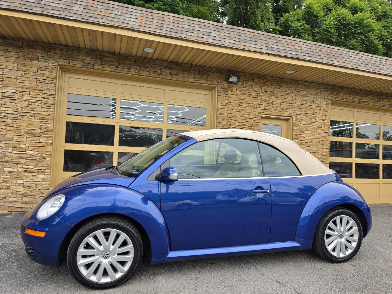 Volkswagen New Beetle S Convertible 2008